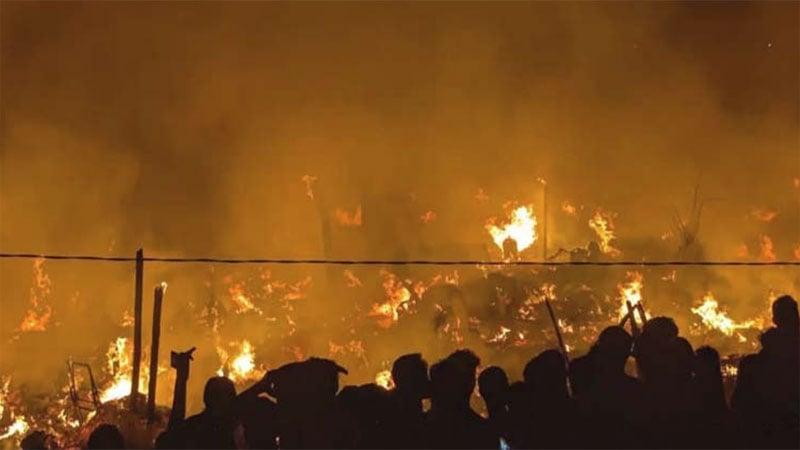 Child killed in devastating fire at Rohingya camp, 150 homes burned