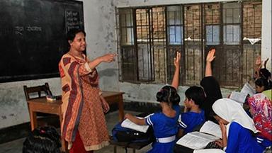 Primary teachers launch continuous strike over 3 key demands