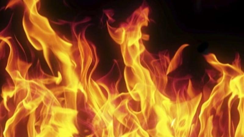 Fire breaks out at Purana Paltan's Sabbir Tower